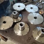 Koneistetut laipat kiilauralla Koneistetut laipat kiilauralla